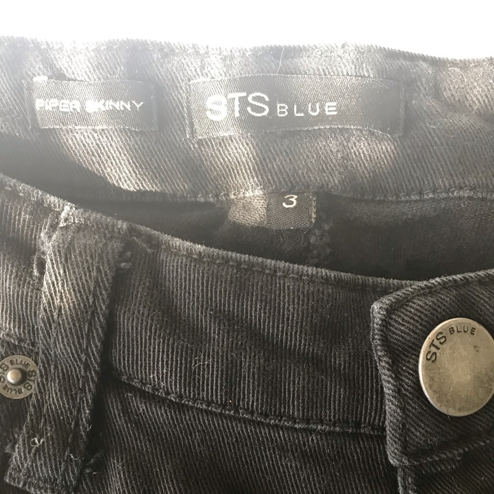 Black skinny jean
